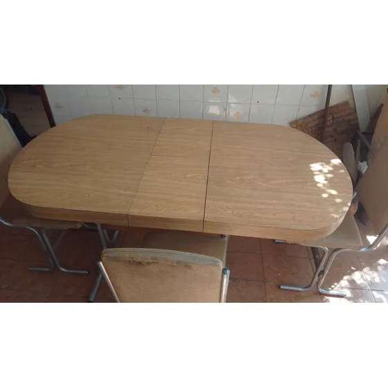 Mesa De Fórmica Com 4 Cadeiras - Só Retirada - Ler Descrição Cerejeira Prateado
