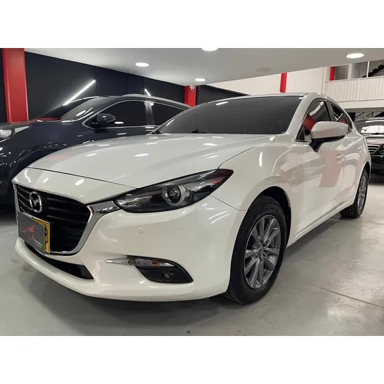Mazda 3 Touring 2.0