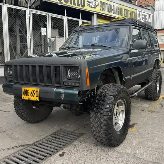 Jeep Cherokee 1998 4.0 Laredo Fl