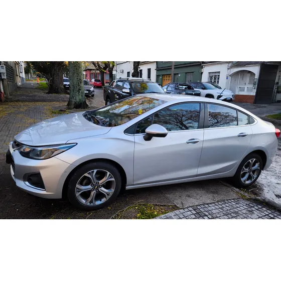 Chevrolet Cruze 5 Premier
