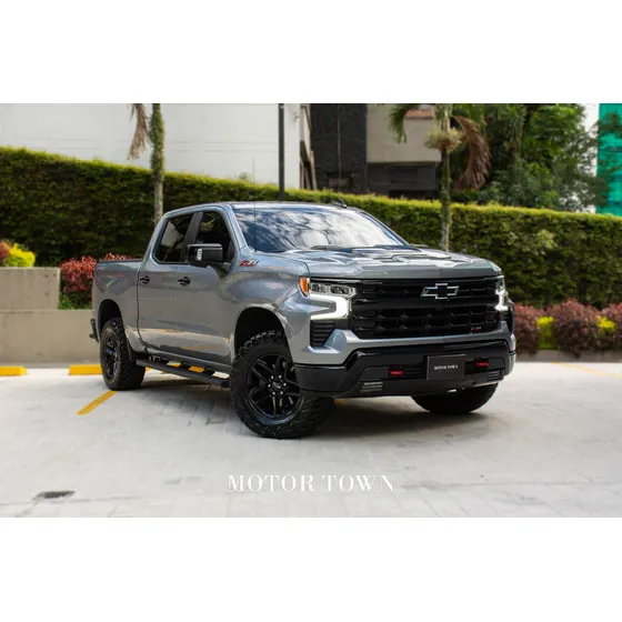 Chevrolet Silverado 5.3 Z71 4x4 At