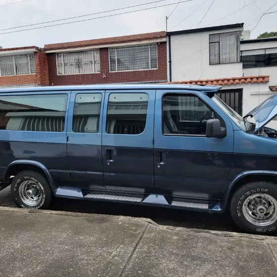 Ford Club Wagon 1992 5.0 Xlt Van Pasajeros At