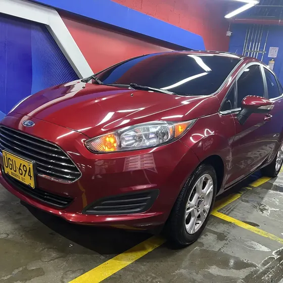 Ford Fiesta 2015 1.6 Sportback Se Mecánica