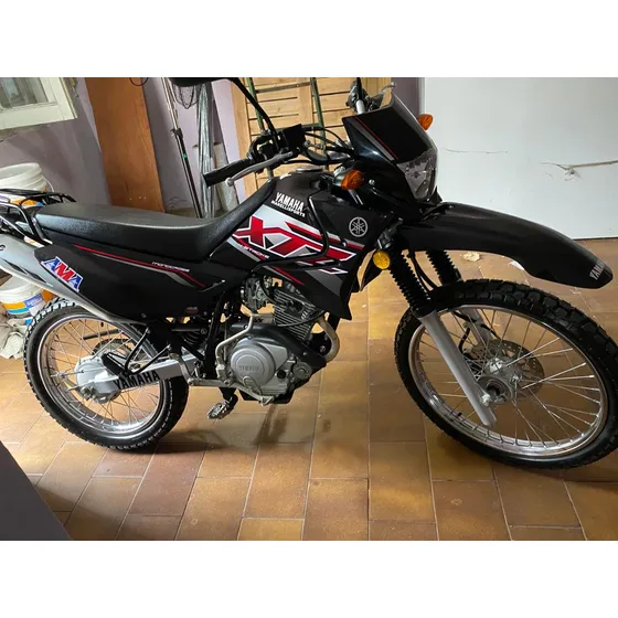 Yamaha Xtz 125 Negra Con 5000 Km Año 2022 Unica