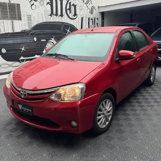 Toyota Etios 1.5 Sedan Xls 2015