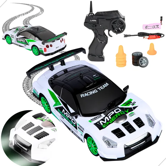 Carrito Skyline Gtr R35 con control remoto recargable Drift, color blanco