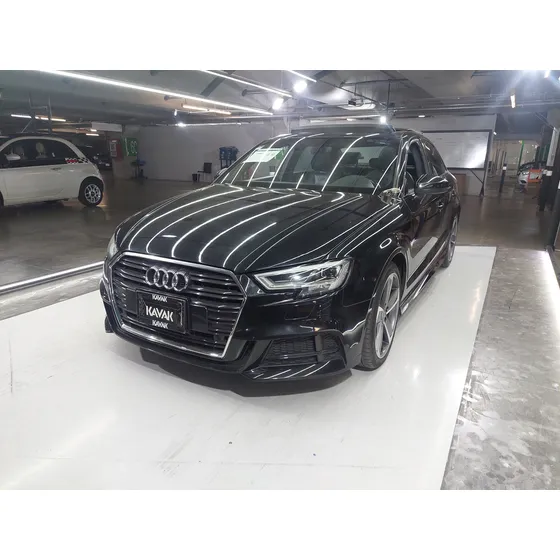 Audi A3 2.0 S Line Dct