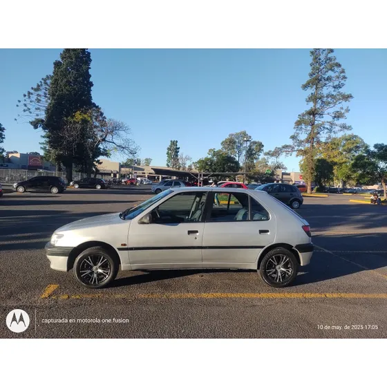 Volkswagen Gol 1.0 Gl Mi