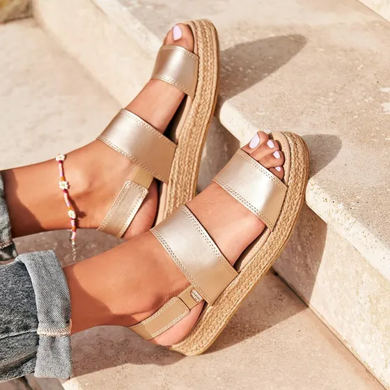 Sandalia Bandhel Golden
