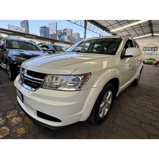Dodge Journey 2.4 Se 7 Pasajeros At