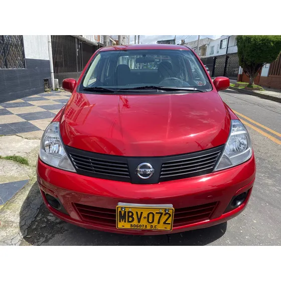 Nissan Tiida 1.8 Emotion 5 P