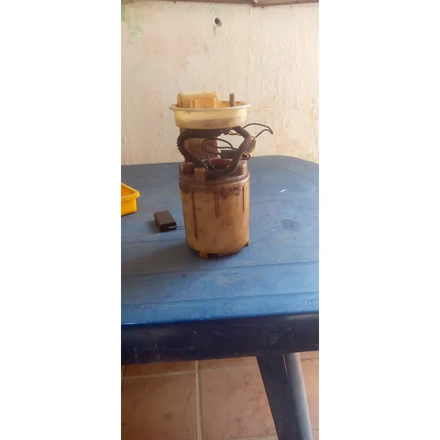 Envase De Gasolina De Bora Gol Betlle