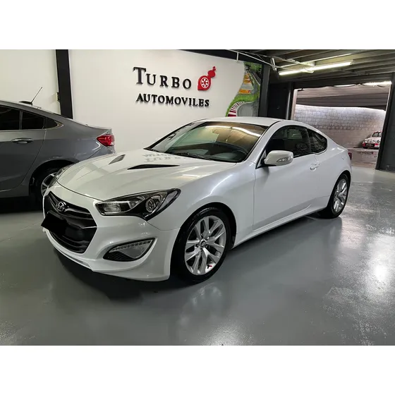 Hyundai Genesis 2.0 Coupe T 275cv Mt