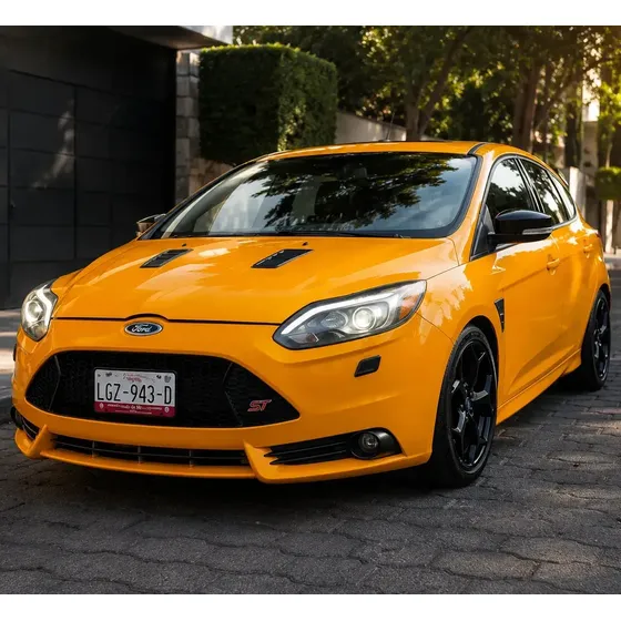 Ford Focus 2014 2.0 St L4 T At