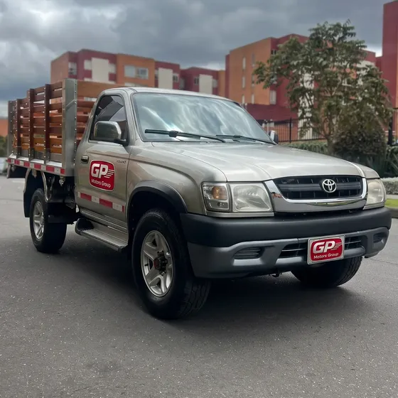 Toyota Hilux 2005 Hilux Hi-rider Estacas 2.4 4x4 Mt