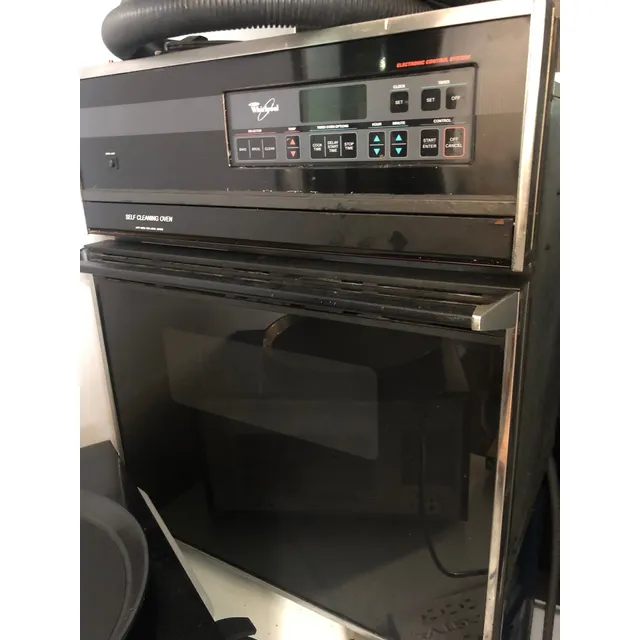 Horno Whirlpool Rb160pxyb Color Negro 220v