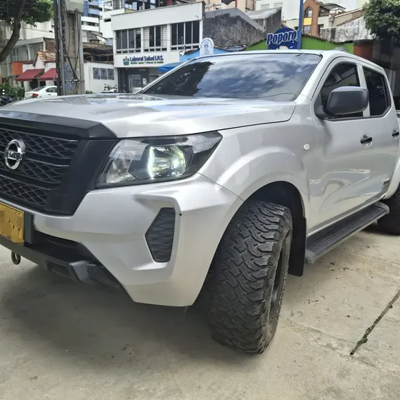 Nissan Frontier 2022 2.5 Cd S 4x2