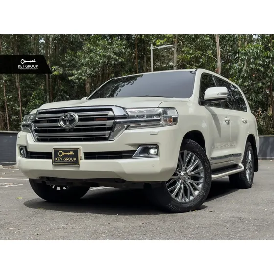 Toyota Land Cruiser 2017 4.6 Vx Lc200