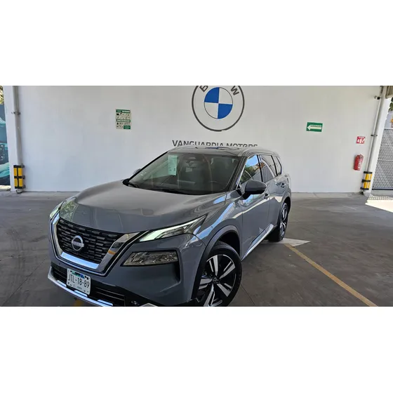 Nissan X-trail 2.5 Platinum 3 Row Cvt