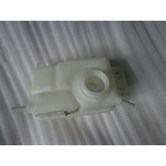 Envase Agua Radiador Aveo Año 2006 2011 Lt Original 