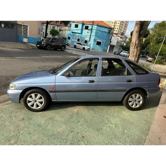Ford Escort Escort Hatch Gl 1.8 Mpi 16v 4p