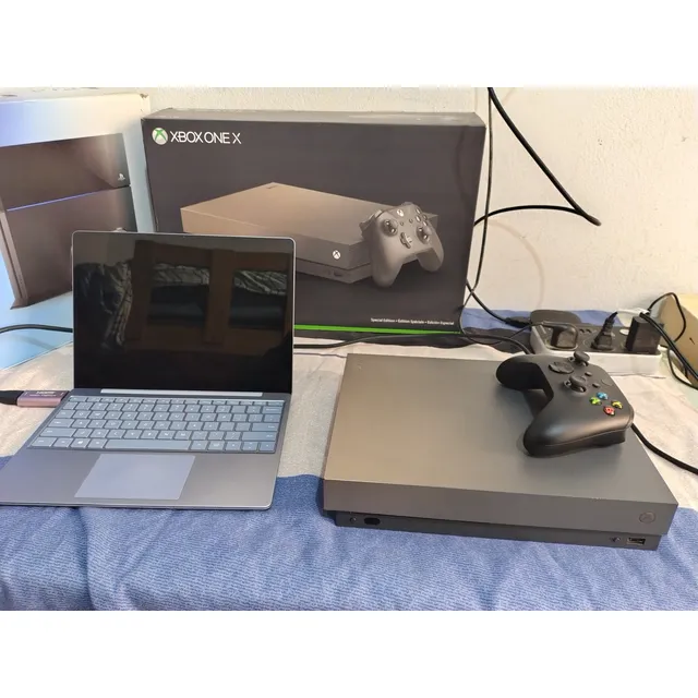 Xbox One X 1tb Gold Rush Special
