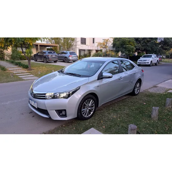 Toyota Corolla 1.8 Seg At