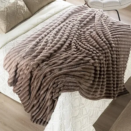 Cobertor Queen Luxo 320gr M2 Grosso Aveludado 2,40m X 2,20m Aveludado Cappuccino