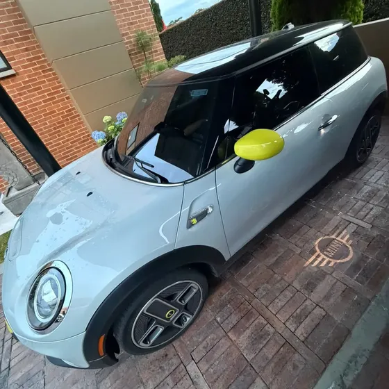 Mini Cooper Se 2021 0.0 Iconic At