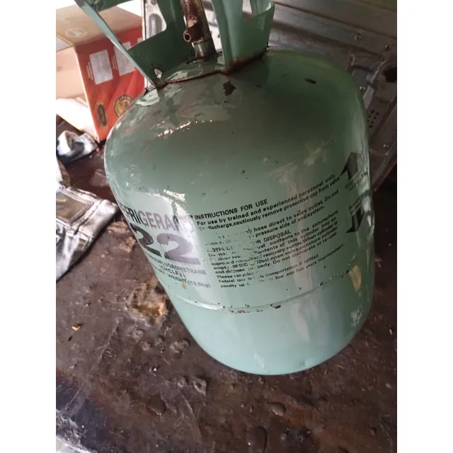 Bombona Gas R22,, Vacía, En Buen Estado, Con Su Llave De Pas