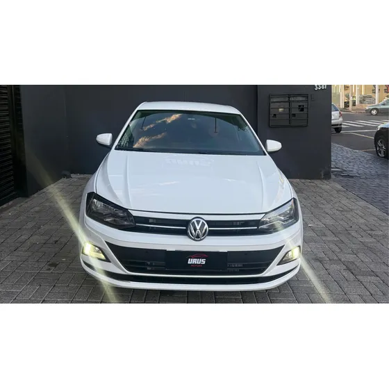Volkswagen Polo 1.0 200 Tsi Highline Automático