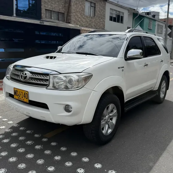 Toyota Fortuner 2009 3.0 Sr5
