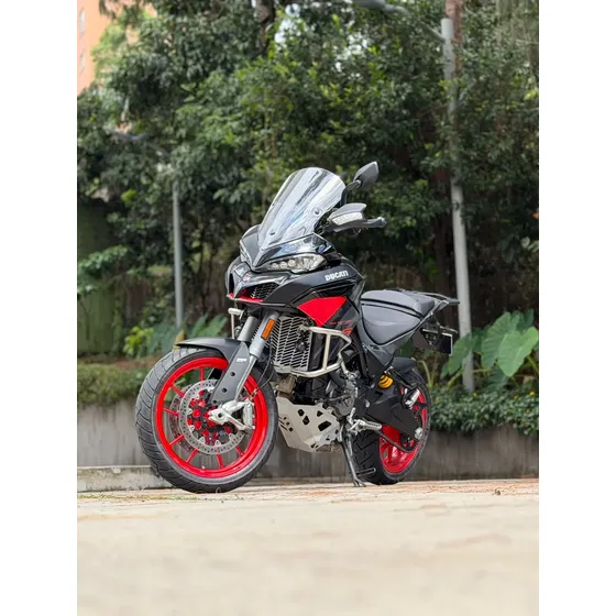 Ducati Multistrada V2 S 937cc