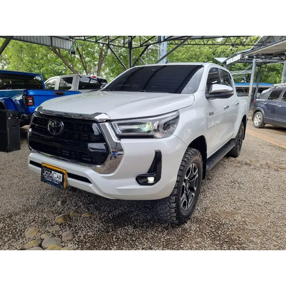 Toyota Hilux 2.8
