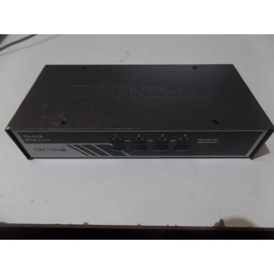 Chaveador Kvm Trendnet Tk-401r