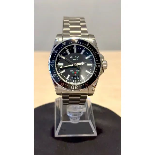 Reloj Gucci Dive Ya136301 Original