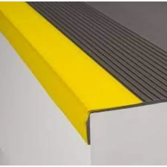 Escalera Bordes 1.22mt X 29cm Pisopak Gris