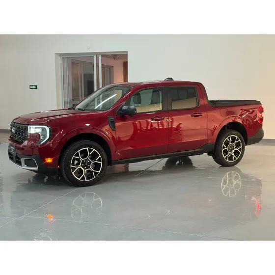 Ford Maverick Lariat 4x4 Fhev