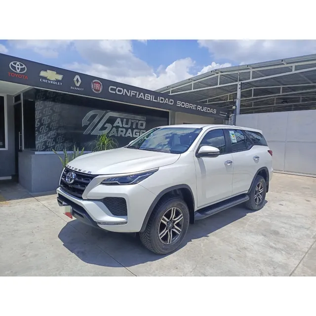 Toyota Fortuner 2.7 Dubai