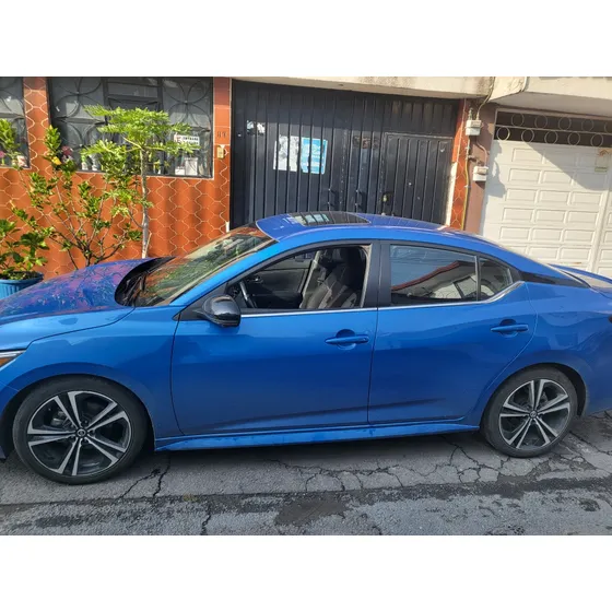 Nissan Sentra 2.0 Advance Cvt