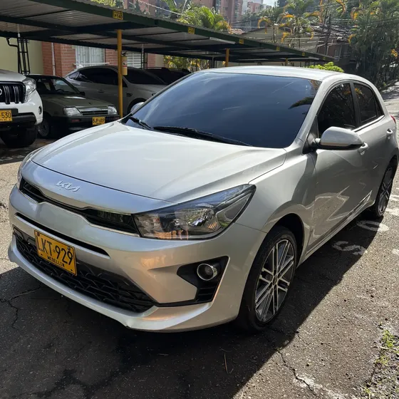Kia Rio 2023 1.4 Vibrant Hb At