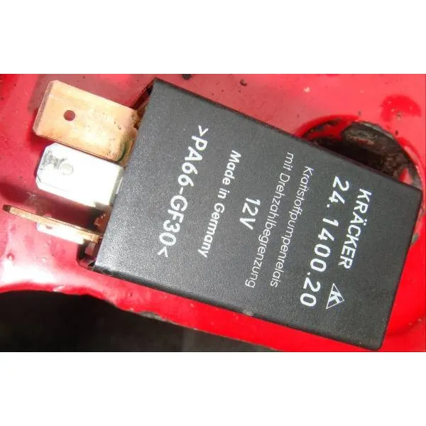 Relay Bomba Gasolina Vw Volkswagen Touareg 2008 2009 2010