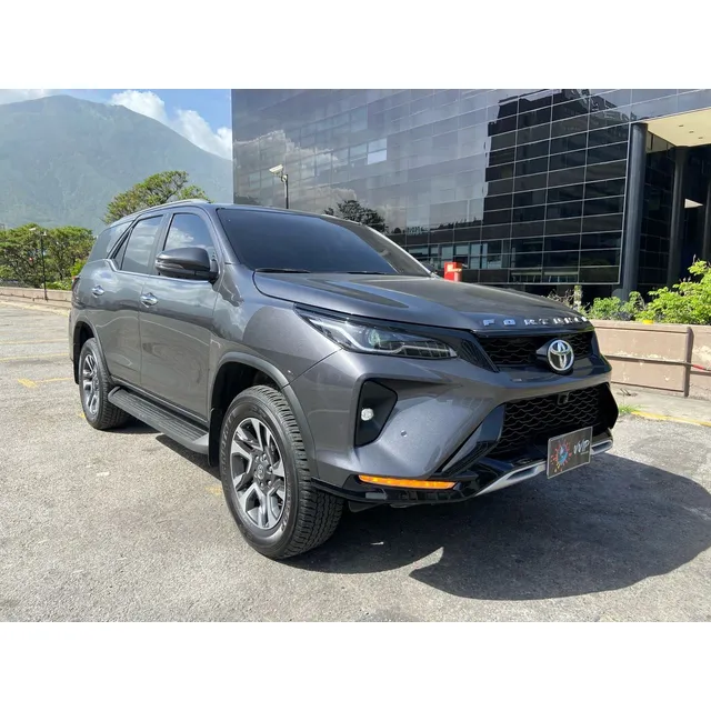 Toyota Fortuner Sw4 Sxr V6