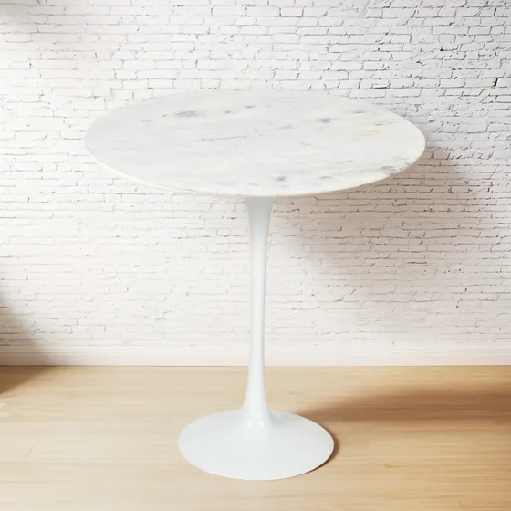 Mesa Saarinen Lateral Tulipa Espirito Santo Ø70x73 Altura