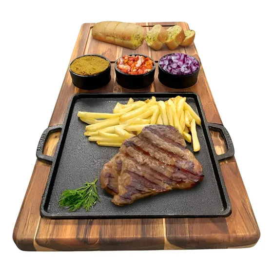 Tábua Churrasco 55x28cm Porção Quente com Chapa e 3 Molheiras Brasa Store
