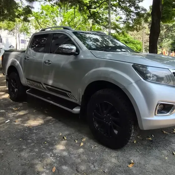 Nissan Frontier 2020 2.5l Automática Diésel 4x4