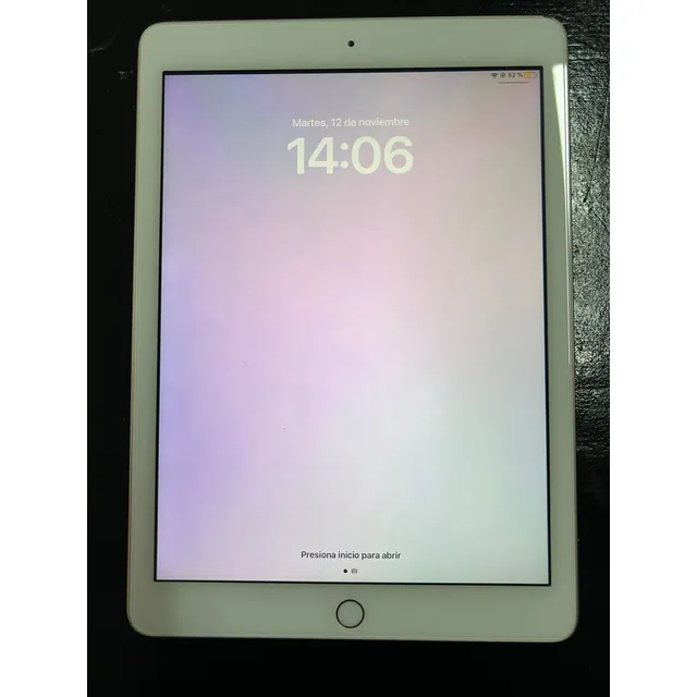 iPad 5ta Gen 32gb 9.7  Gold - Apple