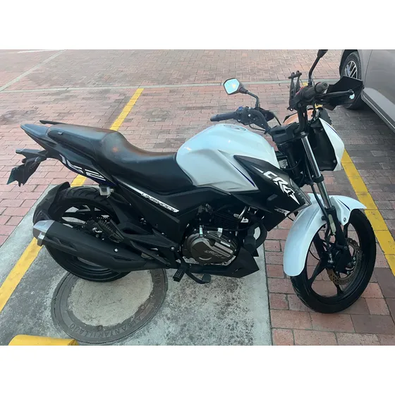 Moto Akt Cr4, Blanca Nueva, Modelo 2024! Madrid/cundinamarca
