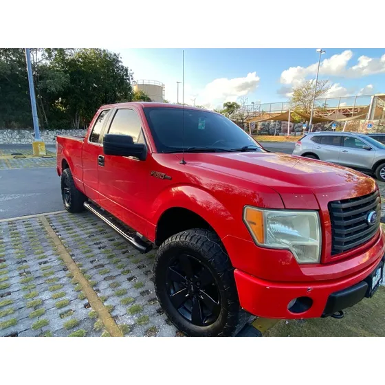 Ford F-150 5.0l Xl Cabina Y Media 4x4
