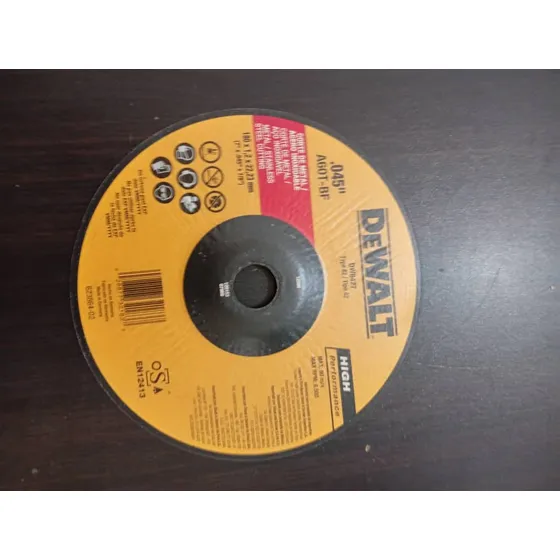 Disco De Corte 7 X0,45 X7/8  Dewalt Usa